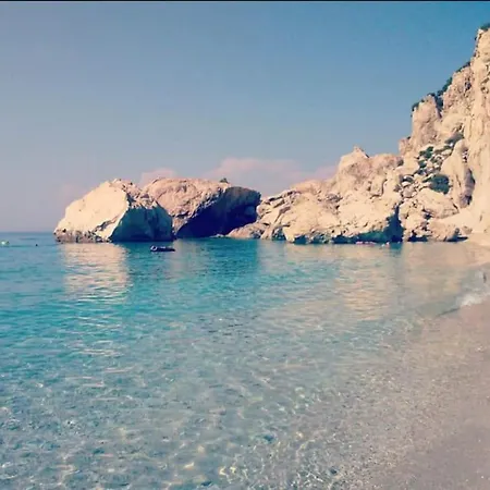 Naiada - 3 Bedrooms In Center Lefkada City