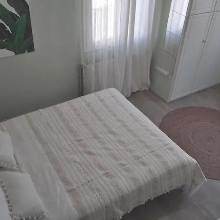 Naiada - 3 Bedrooms In Center Apartment