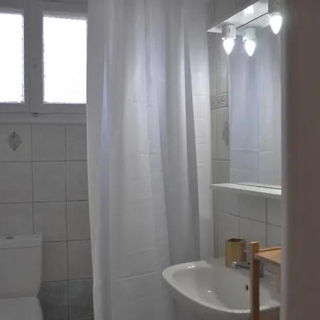 Naiada - 3 Bedrooms In Center Apartment Lefkada City