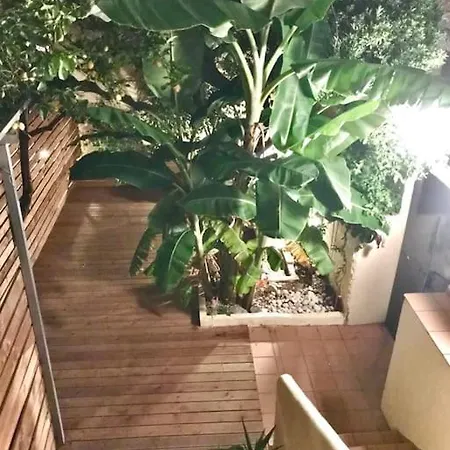 Naiada - 3 Bedrooms In Center Lefkada City