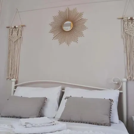 Apartment Naiada - 3 Bedrooms In Center *