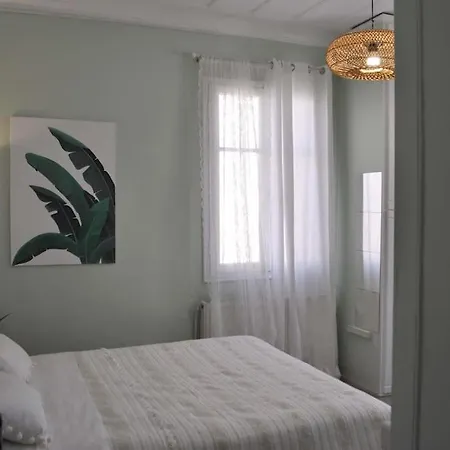 Naiada - 3 Bedrooms In Center * Lefkáda