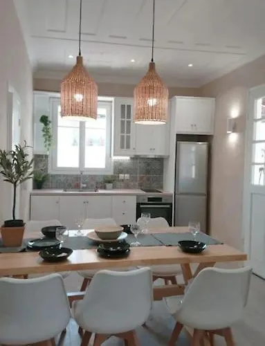 Apartment Naiada - 3 Bedrooms In Center